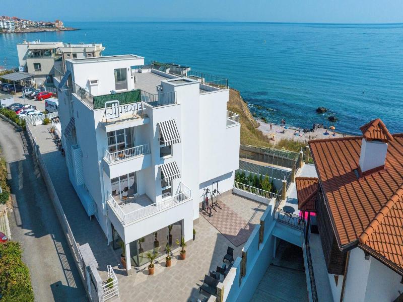 Ji Hotel image