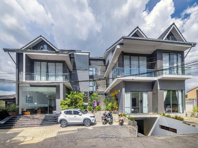 Mega Sky Hotel