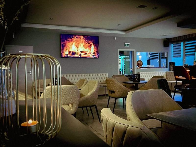 City Vibes Hotel image
