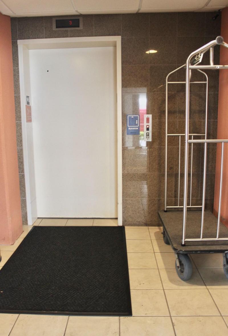 Ebb Tide Suites image