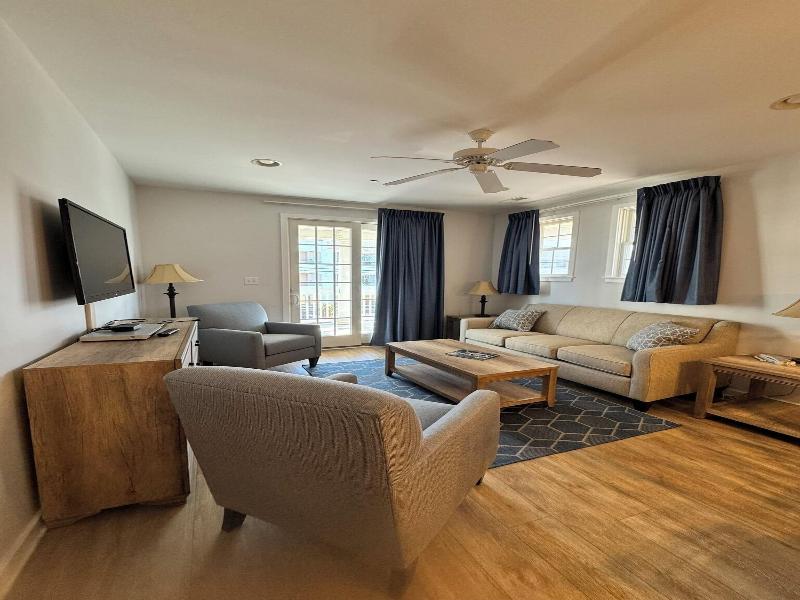Ebb Tide Suites image