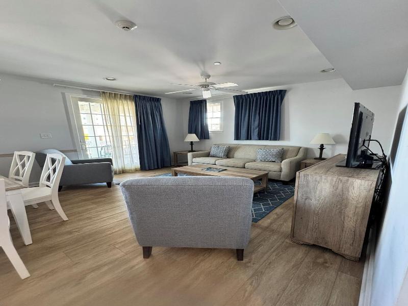 Ebb Tide Suites image