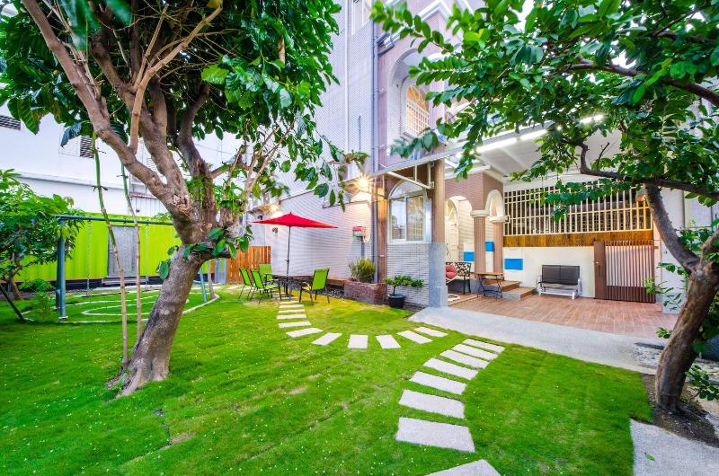 Chi S House 2