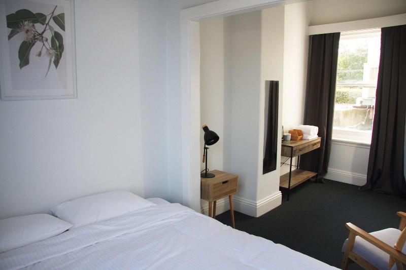 College Lawn Hotel Hostel image