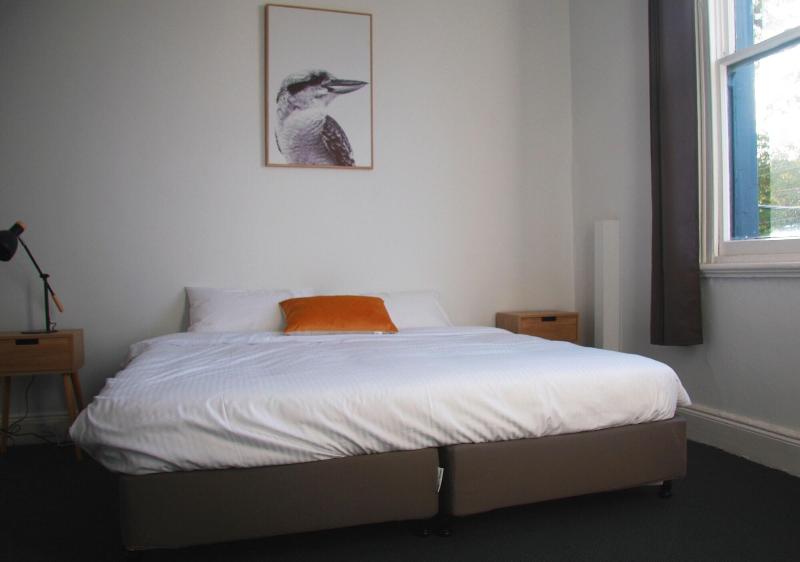 College Lawn Hotel Hostel image