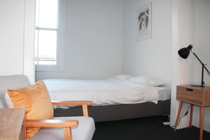 College Lawn Hotel Hostel image