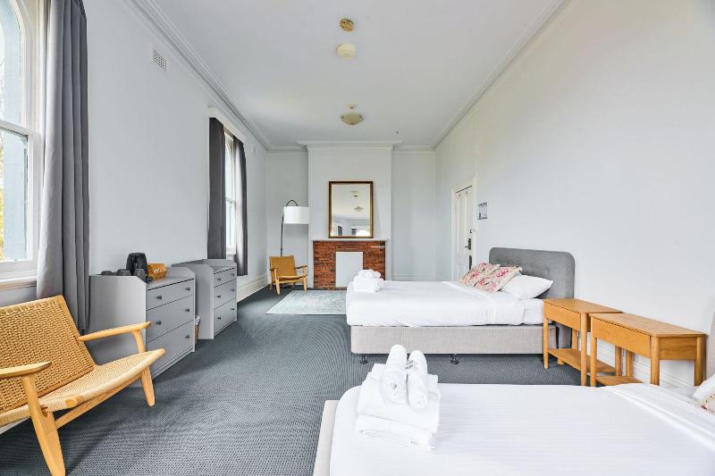 College Lawn Hotel Hostel image
