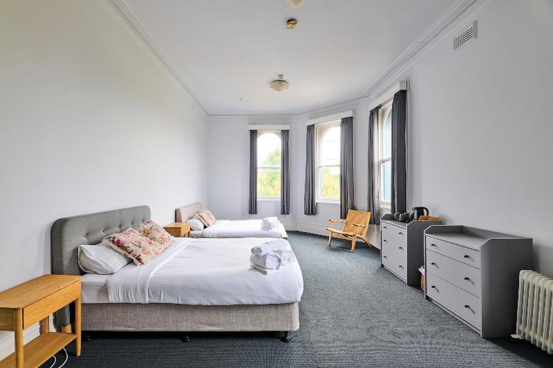 College Lawn Hotel Hostel image