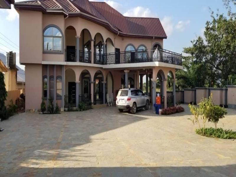 Osaah Bema Lodge image