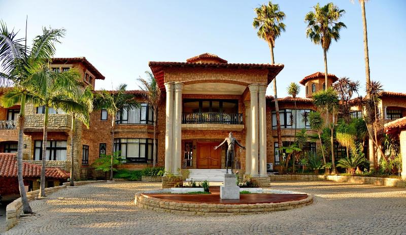 Apogee Boutique Hotel Spa image