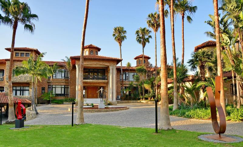 Apogee Boutique Hotel Spa image