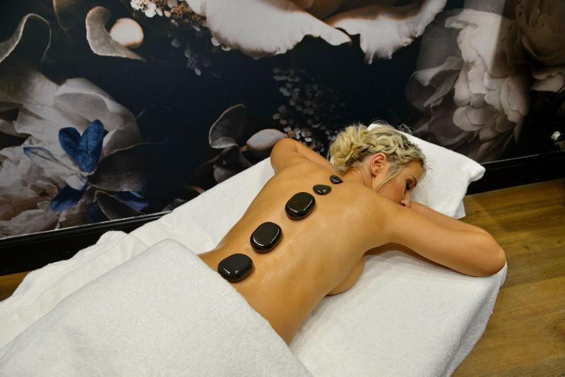 Apogee Boutique Hotel Spa image