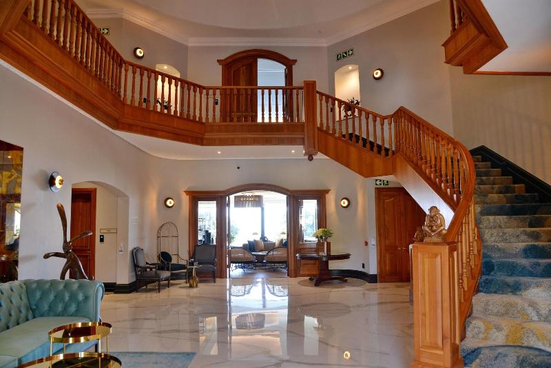 Apogee Boutique Hotel Spa image