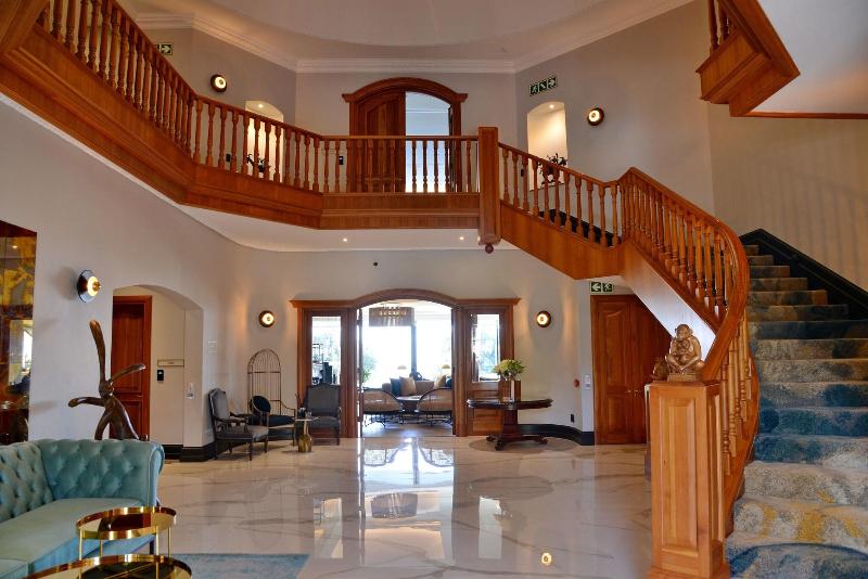 Apogee Boutique Hotel Spa image