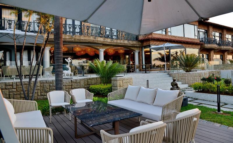 Apogee Boutique Hotel Spa image