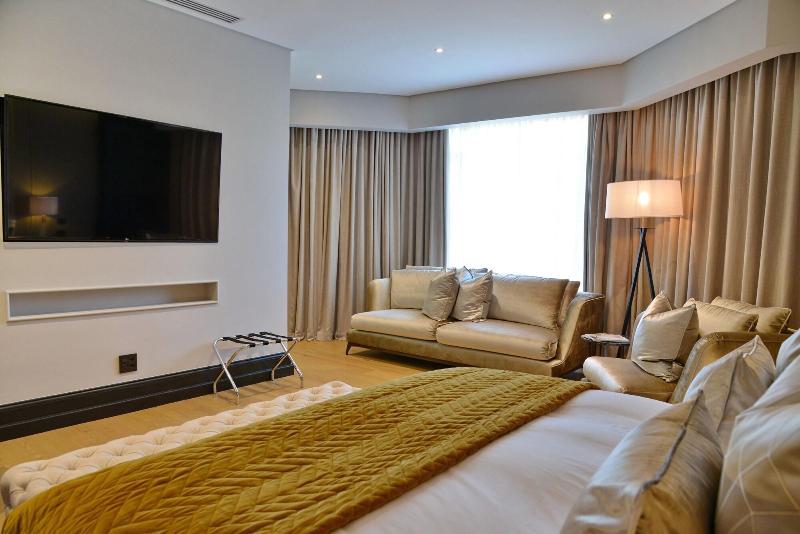Apogee Boutique Hotel Spa image