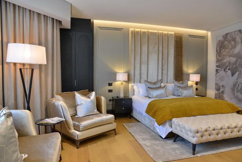 Apogee Boutique Hotel Spa image