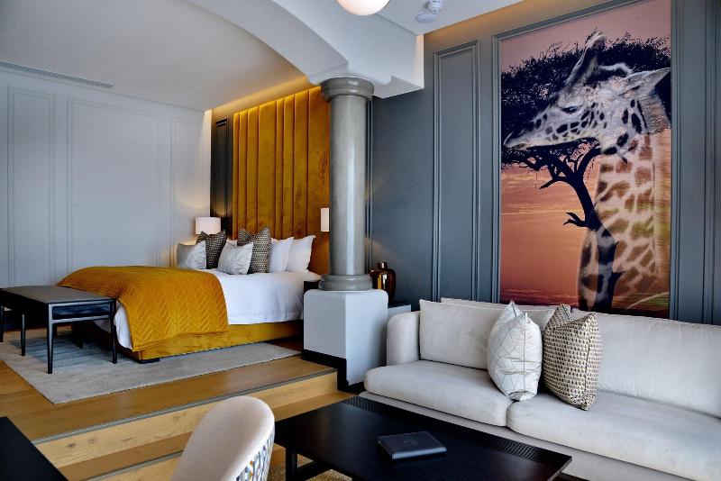 Apogee Boutique Hotel Spa image