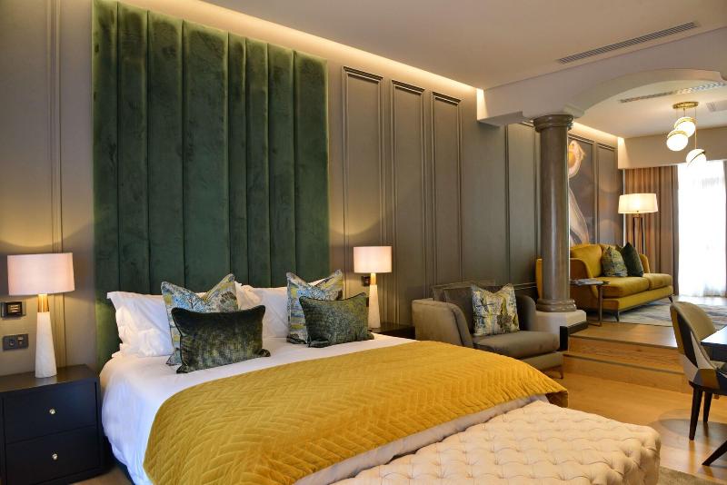 Apogee Boutique Hotel Spa image