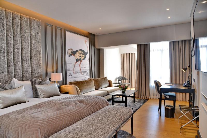 Apogee Boutique Hotel Spa image