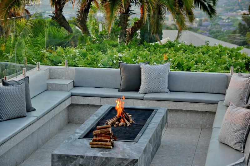 Apogee Boutique Hotel Spa image