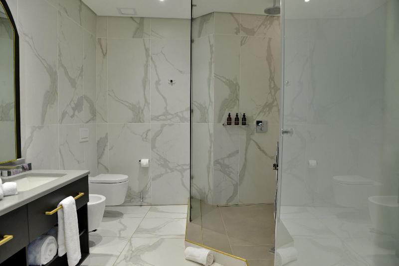 Apogee Boutique Hotel Spa image