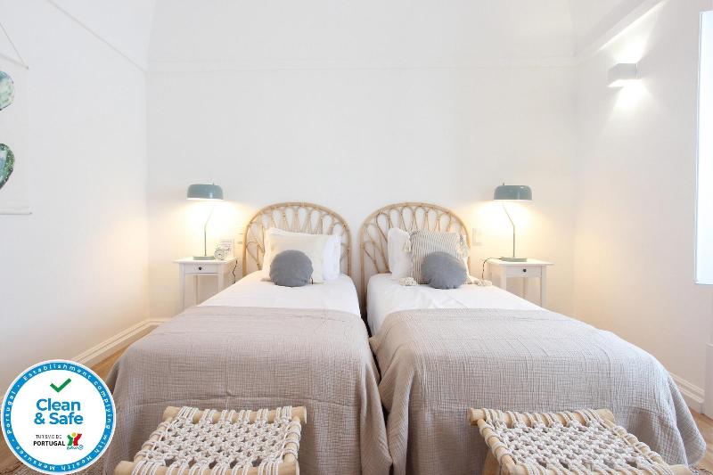 Lavradores Boutique Guesthouse image
