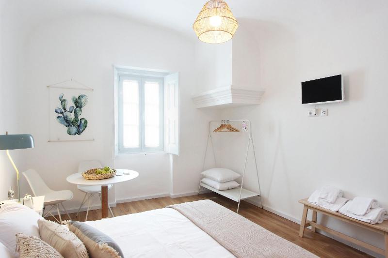 Lavradores Boutique Guesthouse image