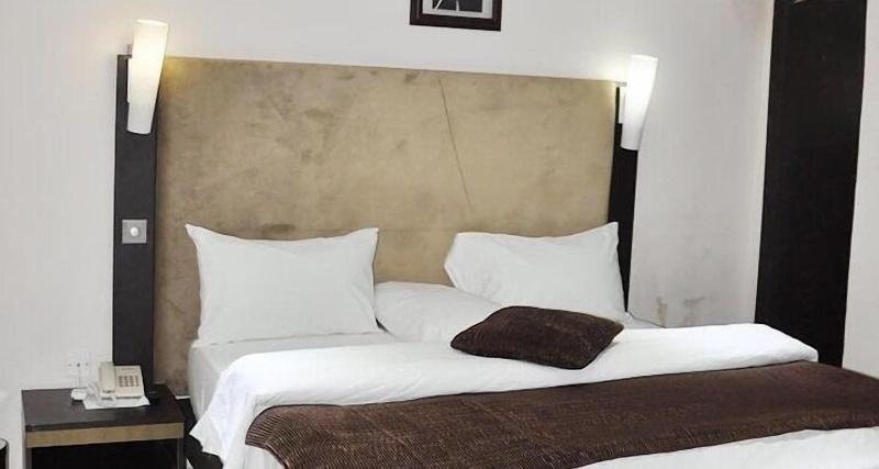 Wood Peckers Hotel image