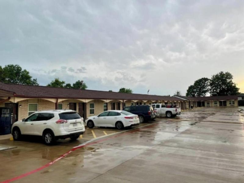 Golden Inn Dallas by Hotel O image