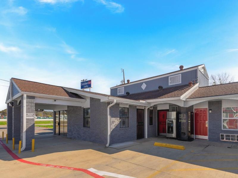 Golden Inn Dallas by Hotel O image