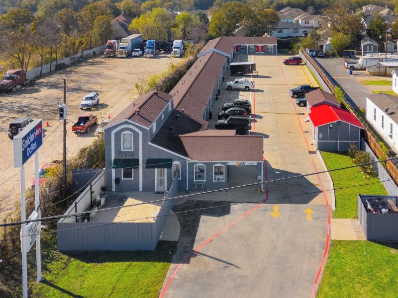 Golden Inn Dallas by Hotel O — general view