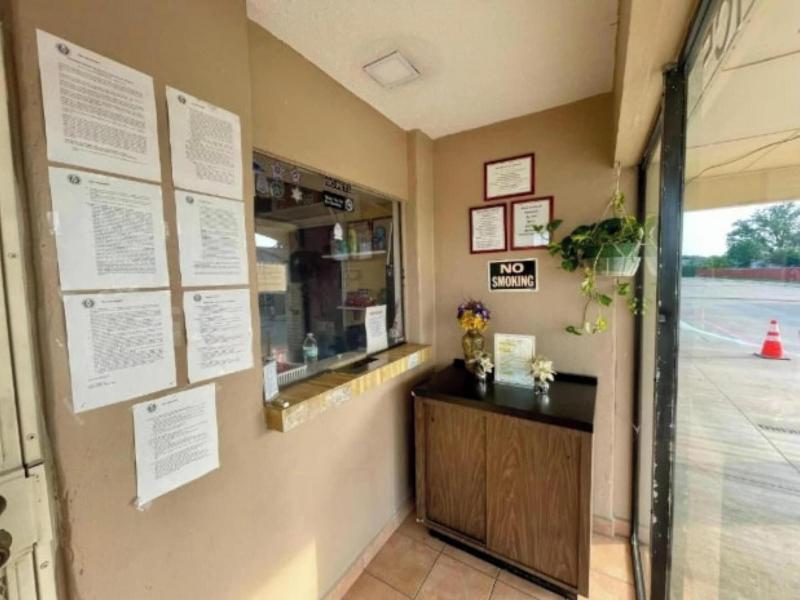Golden Inn Dallas by Hotel O image