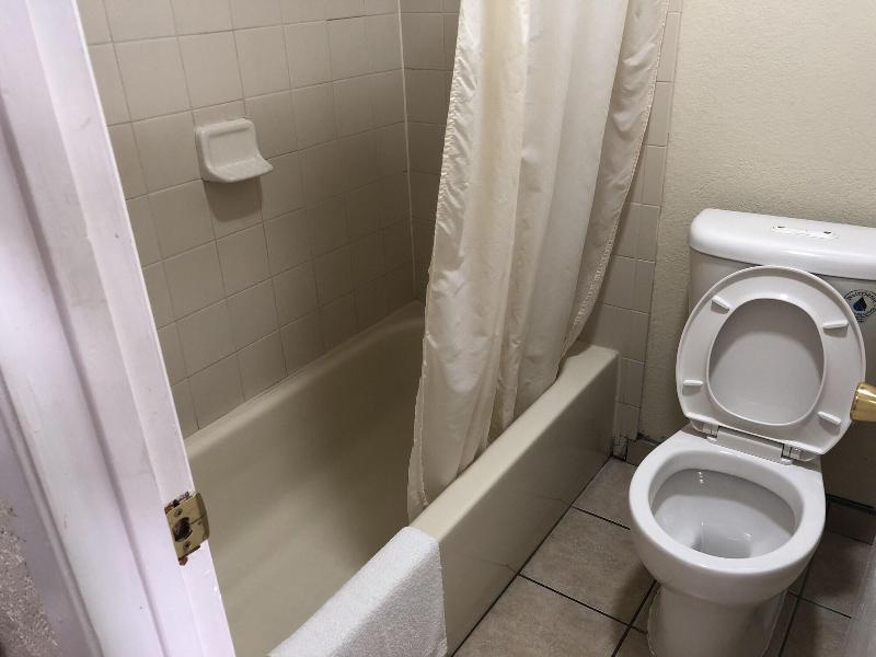 Golden Inn Dallas by Hotel O image