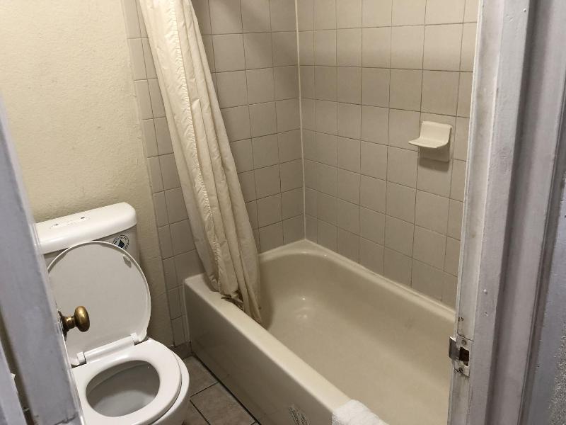 Golden Inn Dallas by Hotel O image