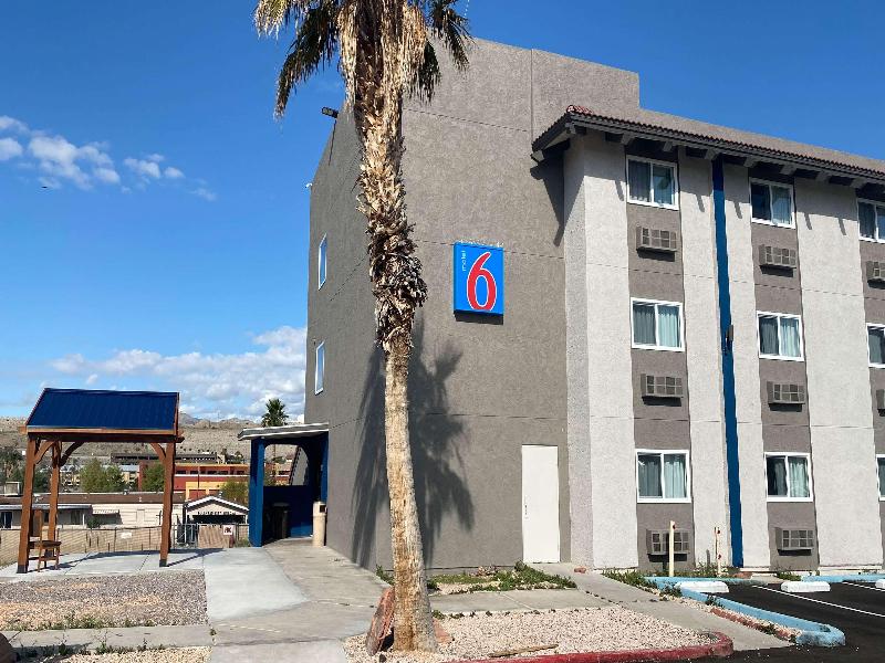 Motel 6 Bullhead City Az — general view