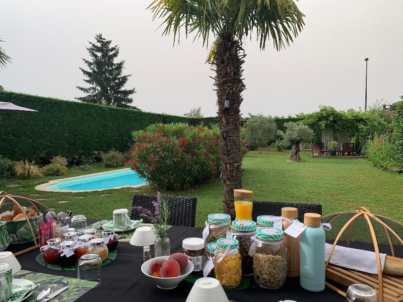 Bed Breakfast Les Tignoliers image