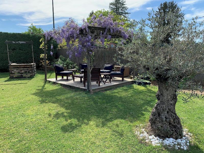 Bed Breakfast Les Tignoliers image
