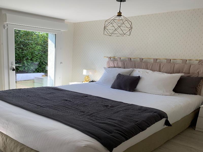 Bed Breakfast Les Tignoliers image