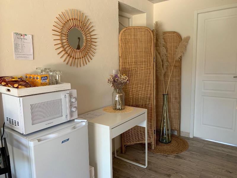 Bed Breakfast Les Tignoliers image