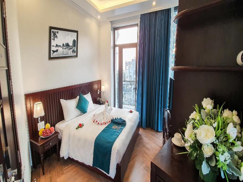 La Stella Hotel image