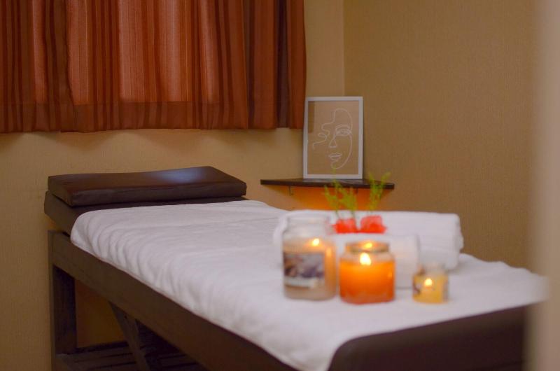 Hotel Le Pousse Pousse image