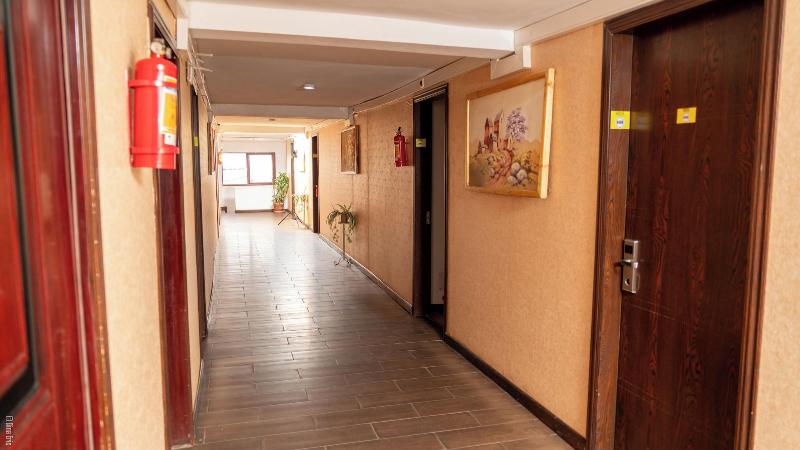 Hotel Le Pousse Pousse image