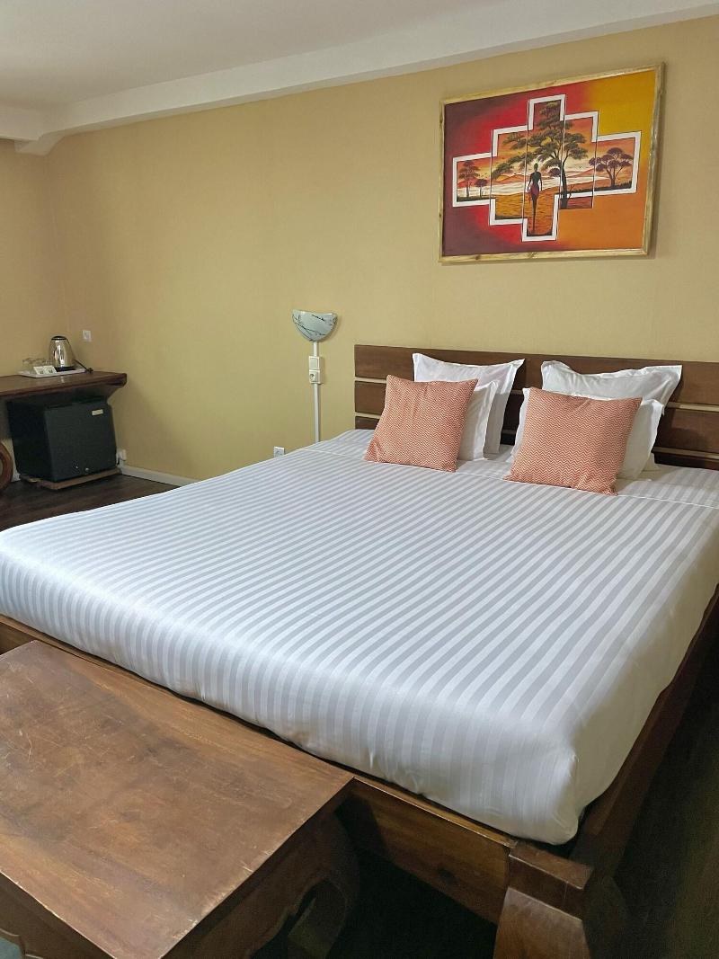 Hotel Le Pousse Pousse image