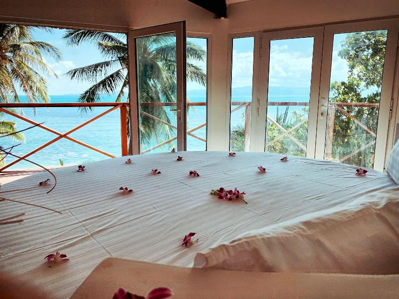 Somewhere Only We Know Resort image