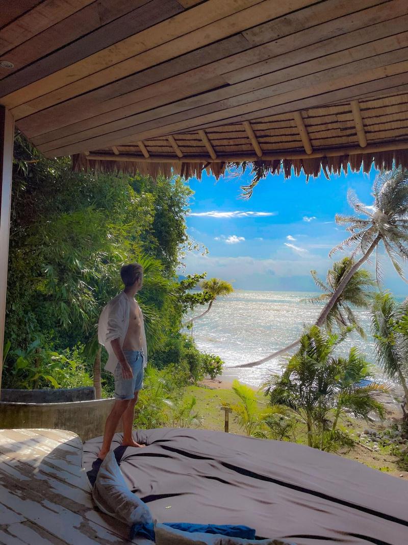 Somewhere Only We Know Resort image