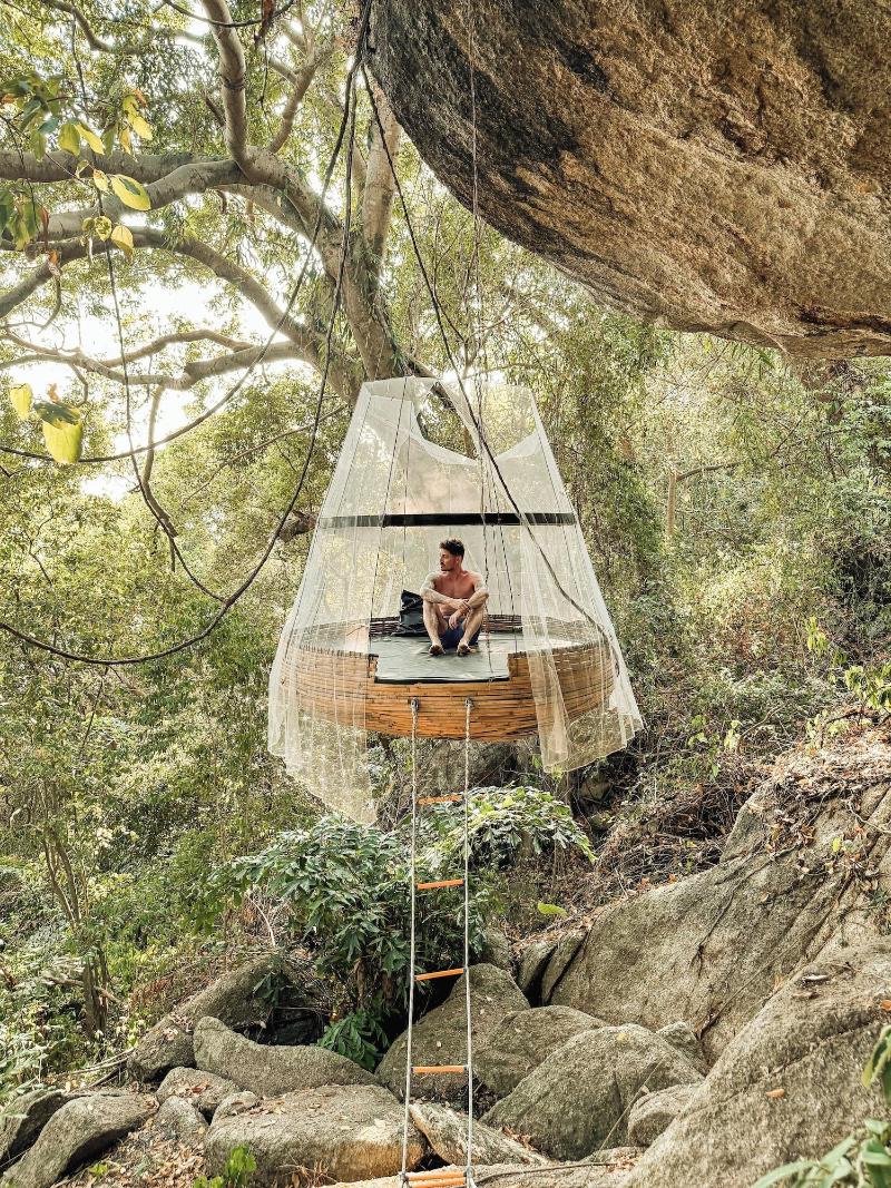 Somewhere Only We Know Resort image