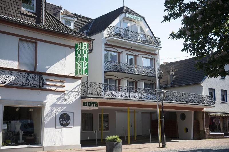 Platzhirsch Hotel image