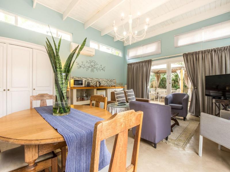 Fairway Guesthouse image