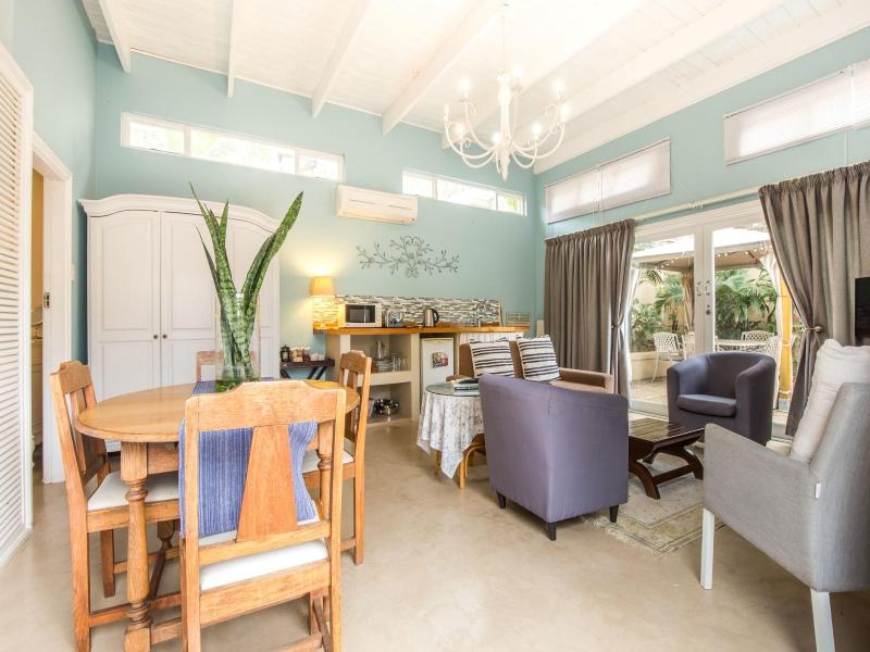 Fairway Guesthouse image